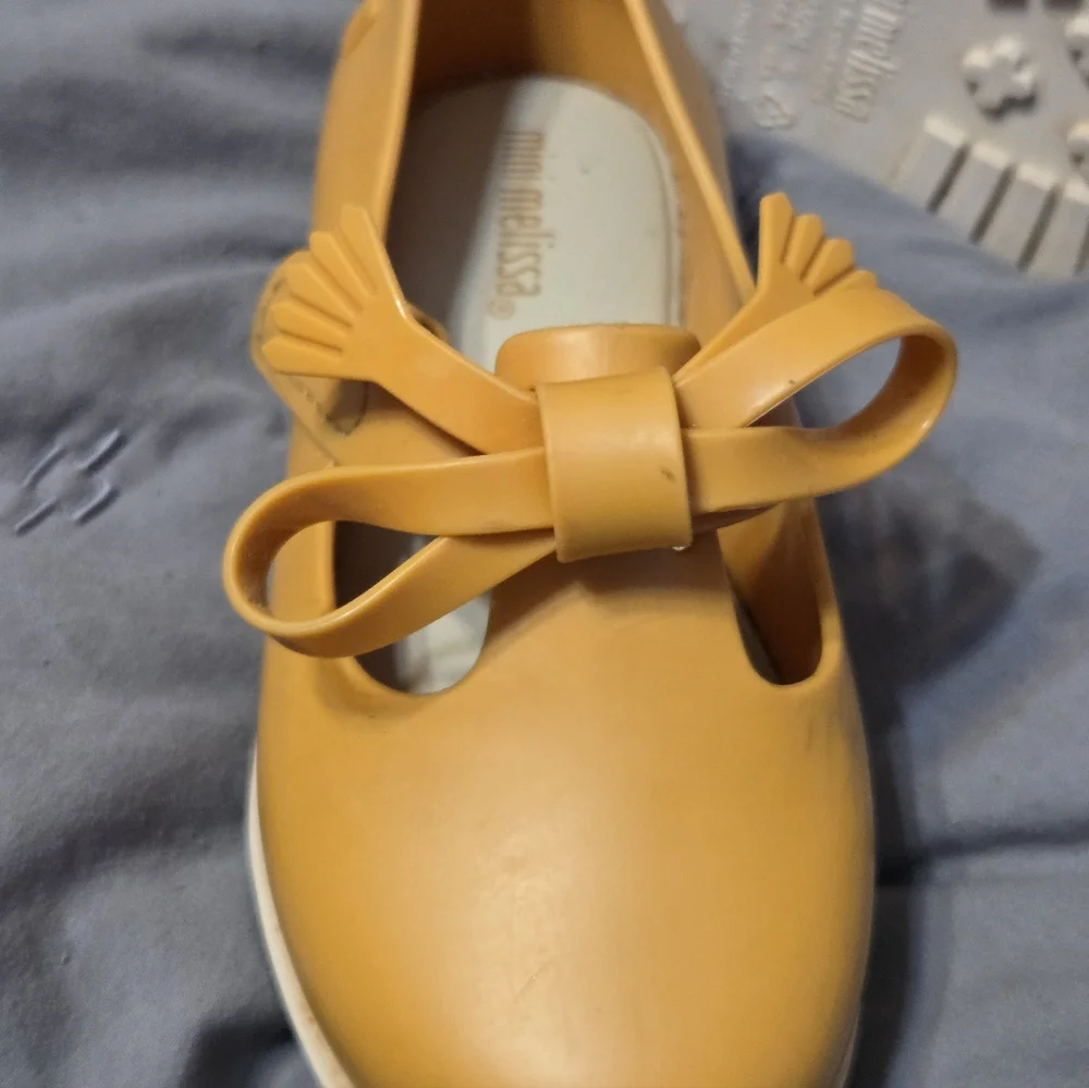 Mini Melissa Classic  Mary Jane (Toddler) sz 9 Mustard Yellow Preppy Boho